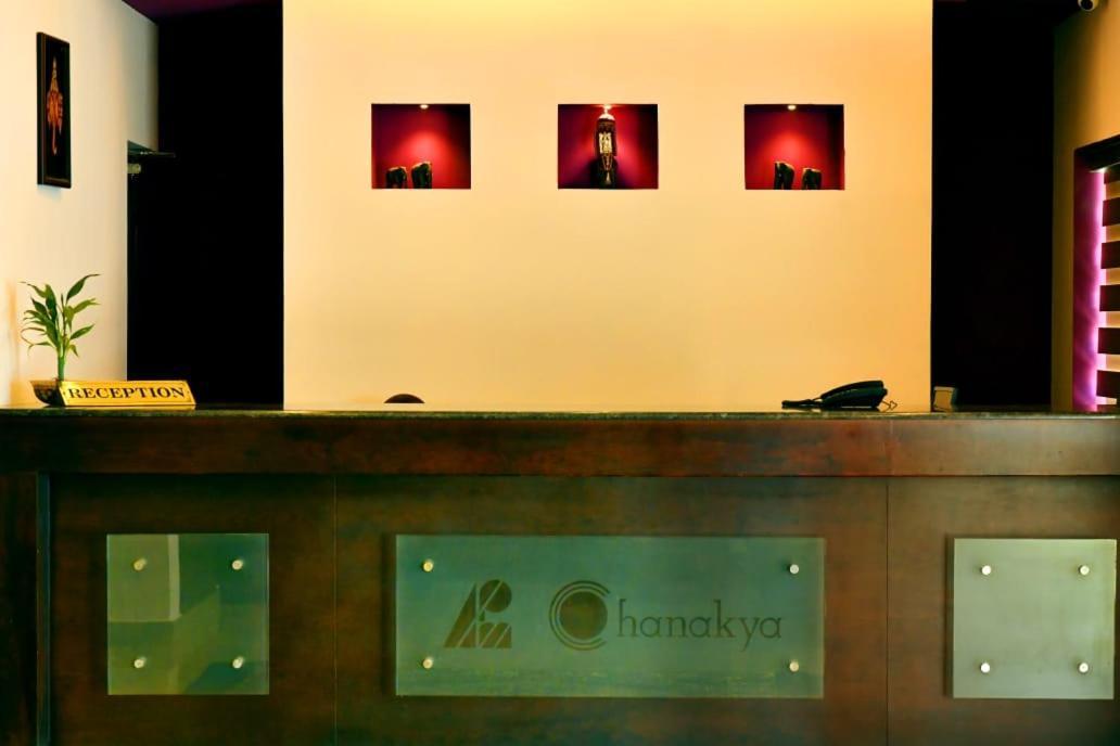 Hotel Chanakya パルガート エクステリア 写真